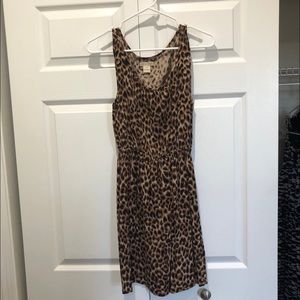 Lucky sleeveless leopard dress